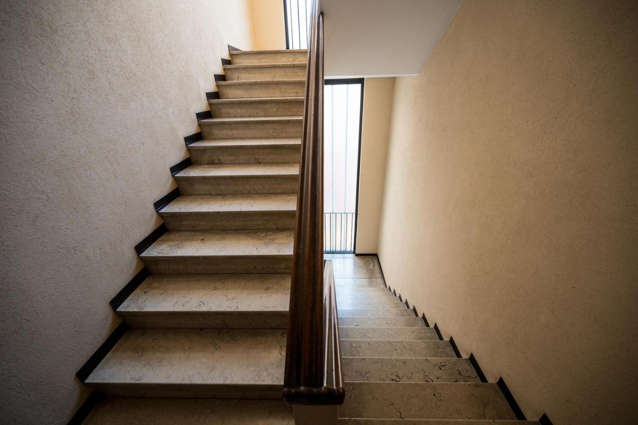 Shortmi Garibaldi Apartment Milan Bagian luar foto