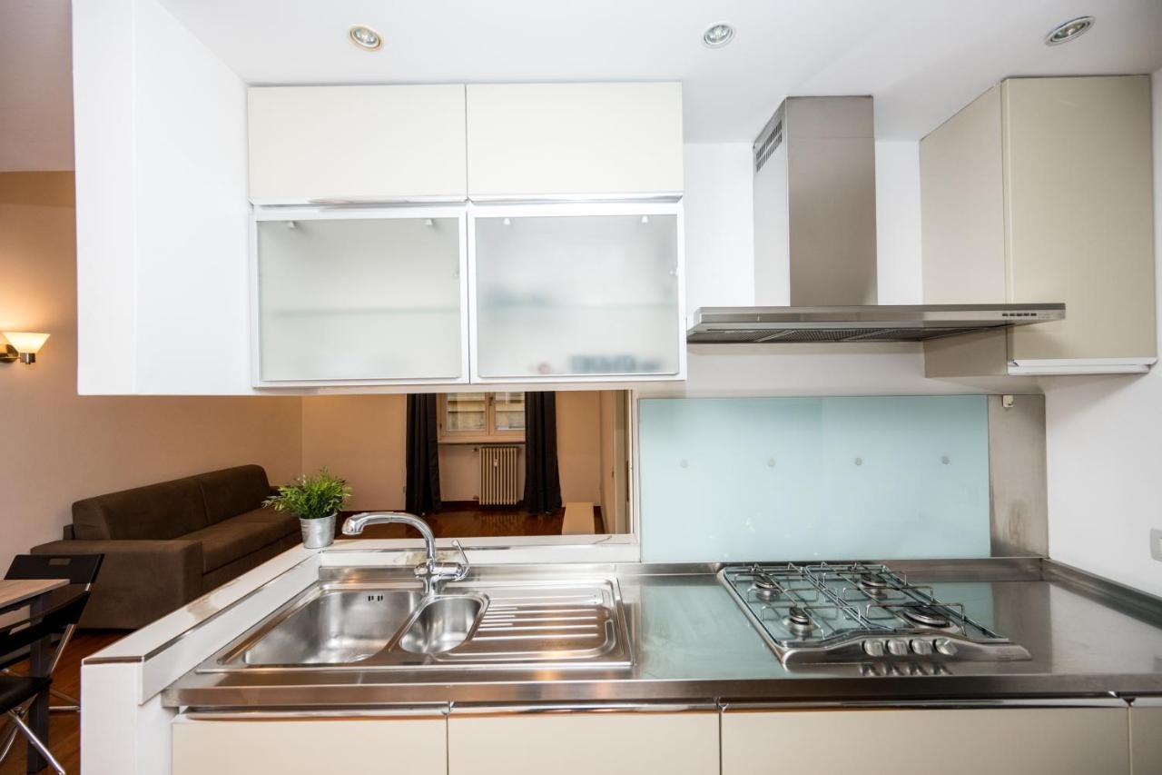 Shortmi Garibaldi Apartment Milan Bagian luar foto